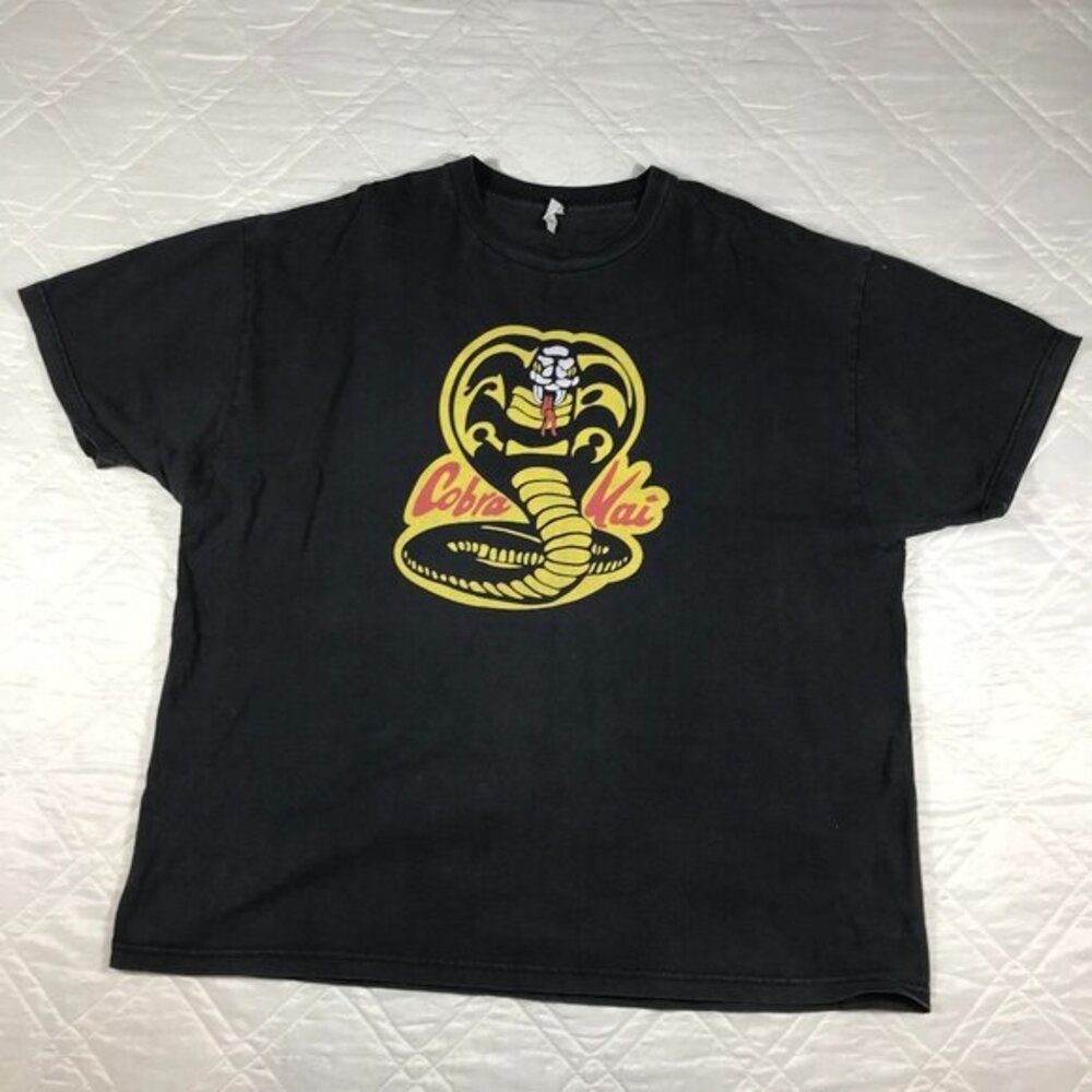 Vintage Style KARATE KID COBRA KAI Black T-Shirt MENS 3XL‎
